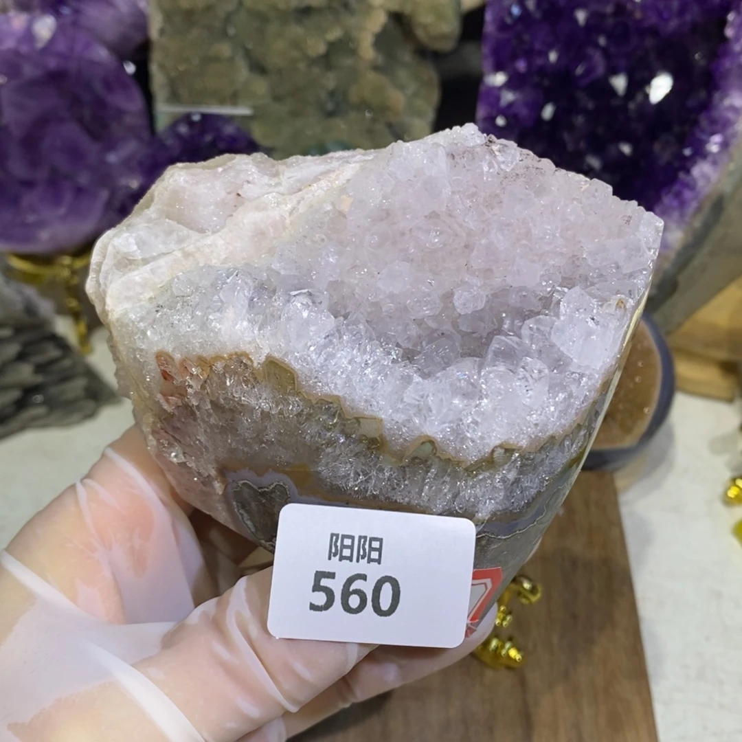 紫晶未镶嵌大型摆件（非配饰）