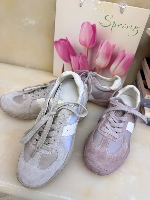 【首上新福利】杨喵喵春夏透气真皮阿甘鞋时尚休闲鞋