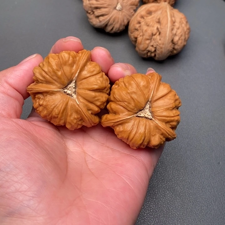 吊坠文玩核桃胜核桃