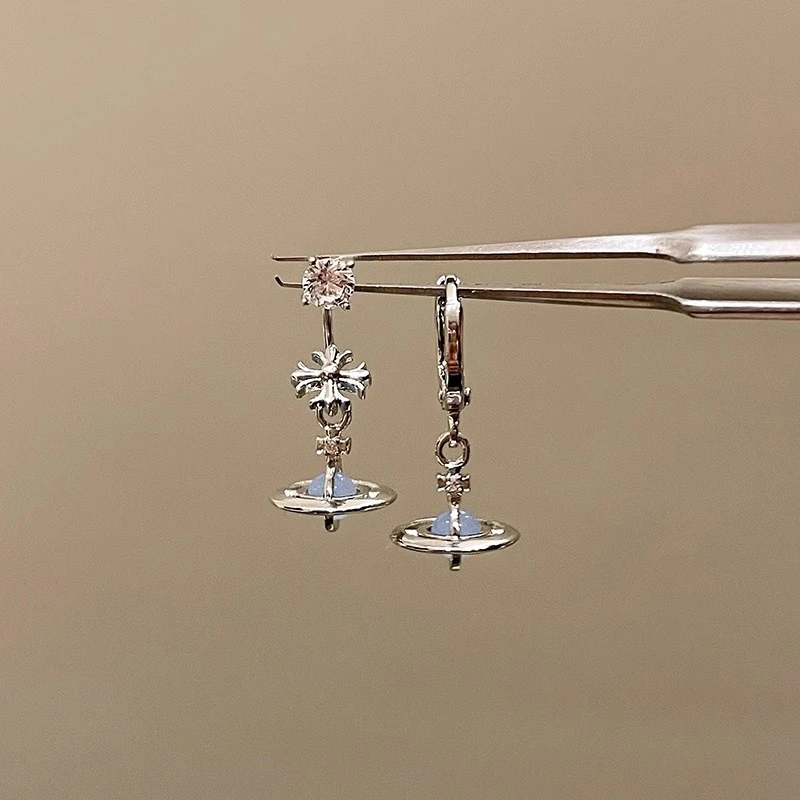 钛钢耳饰 星球坠落土星耳钉耳扣钛钢马蹄环耳环耳圈耳骨钉耳坠女