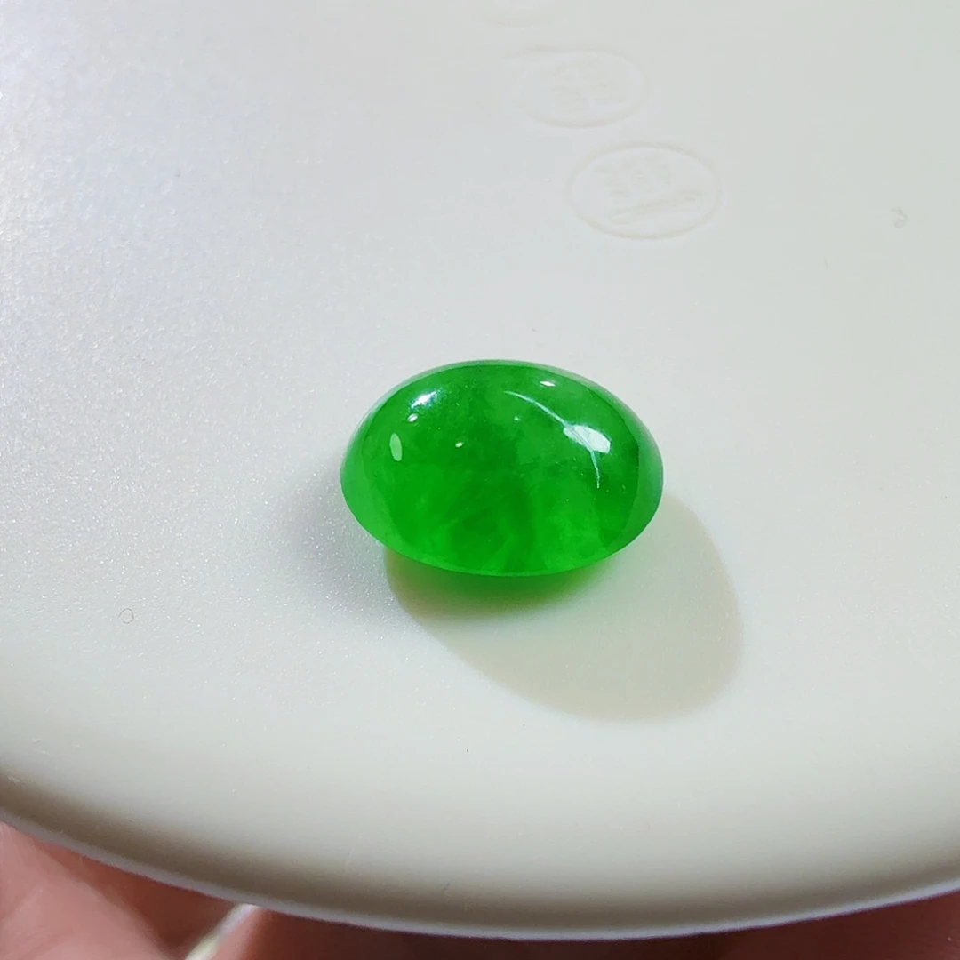 翡翠未镶嵌颈饰裸石