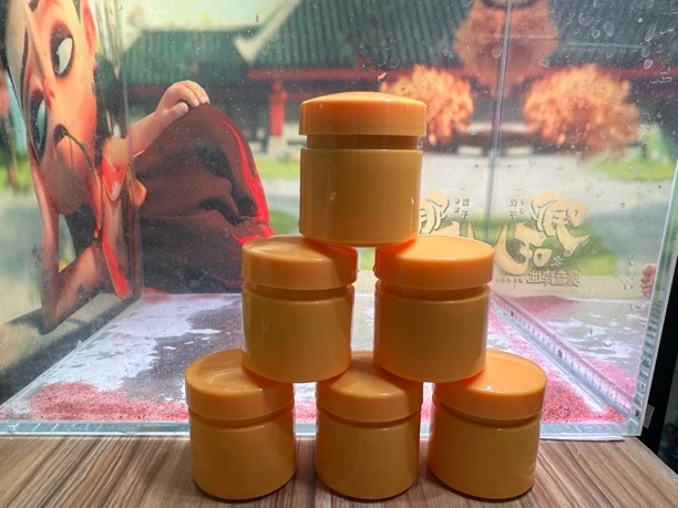 小型雷龙鱼饲料增色增帆小黄瓶10g