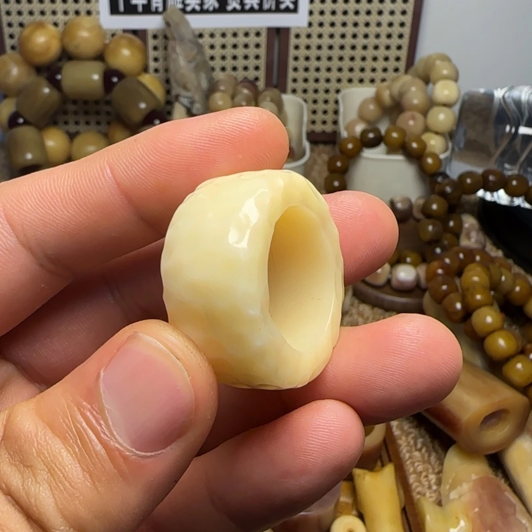 木质类驼骨手工戒指