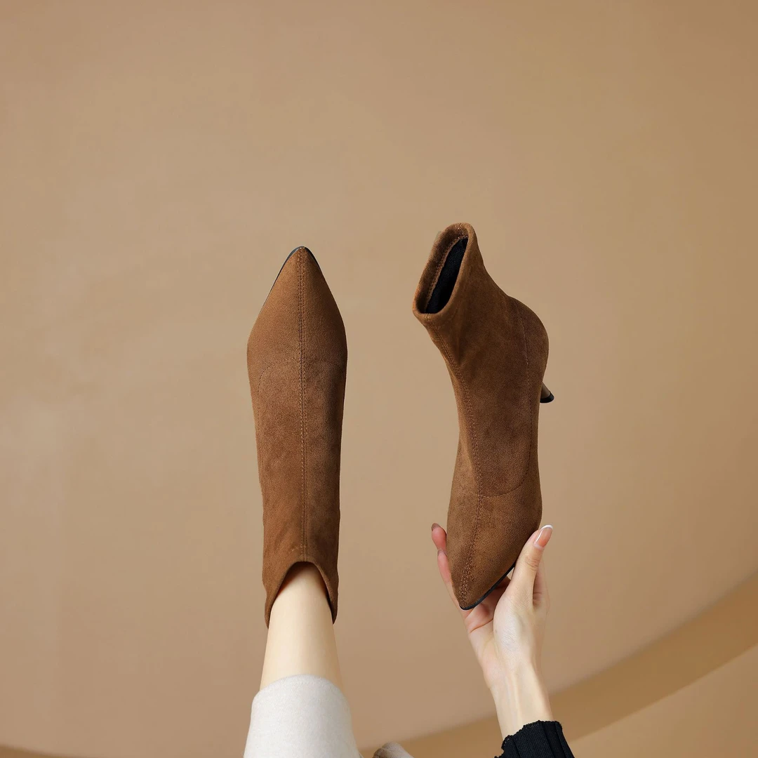 5/7CM秋冬新款气质套筒短靴女瘦瘦靴尖头细跟加绒复古弹力裸靴子