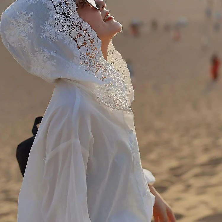 法式镂空钩花连帽防晒衬衫女夏薄款2025新款设计感小众空调衫上衣