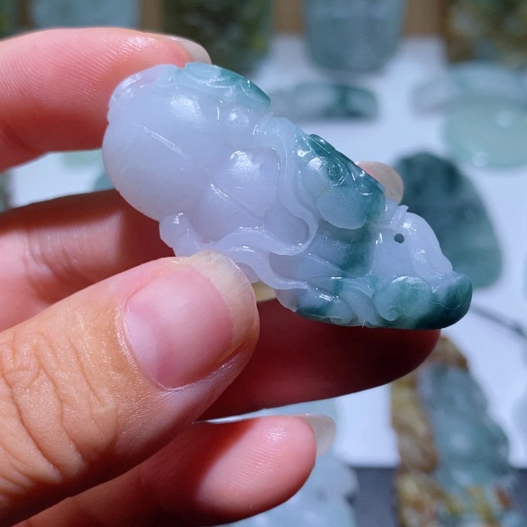 定制翡翠未镶嵌人生如意