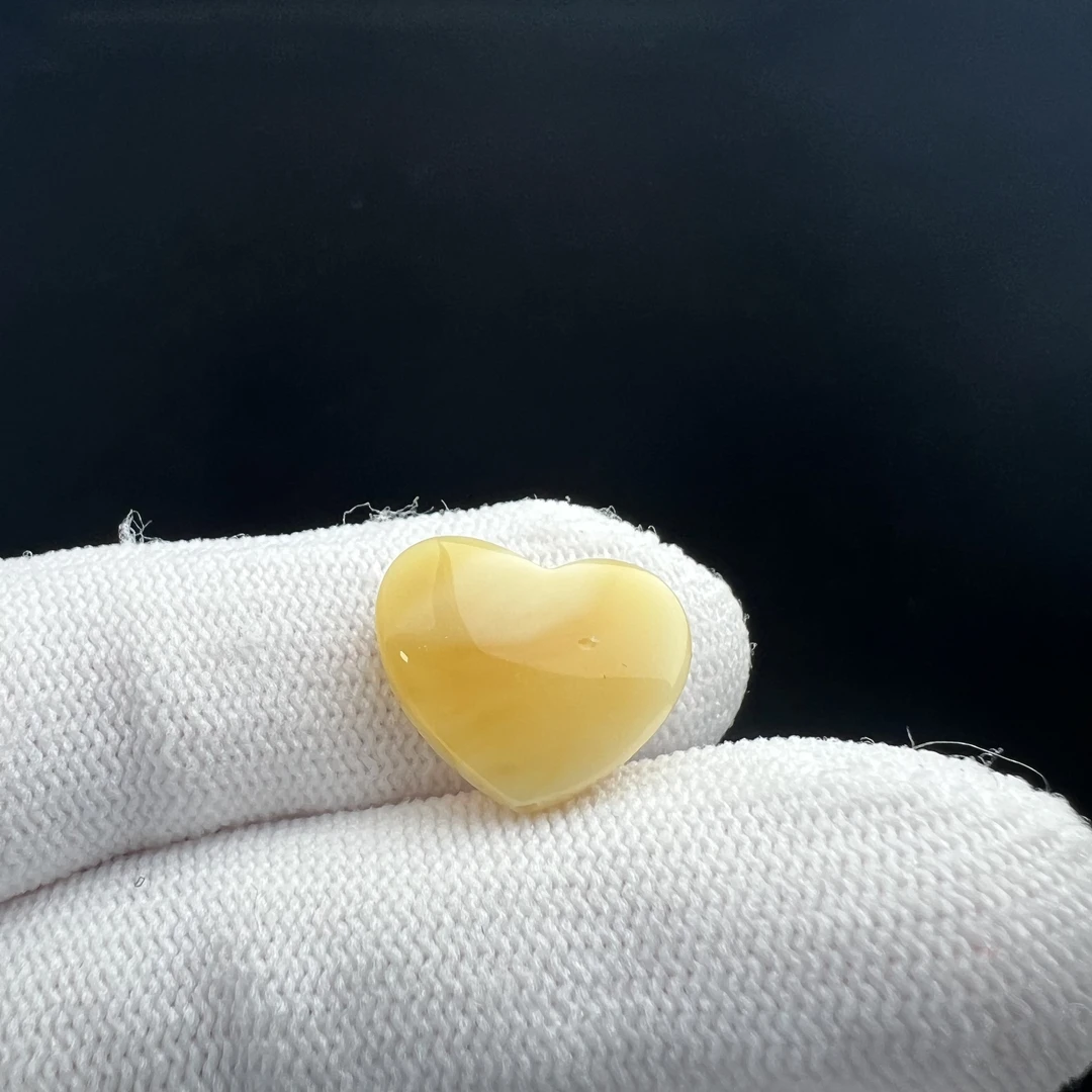 D2216天然俄料蜜蜡 爱心天地孔17x14x5mm一物一图支持复检