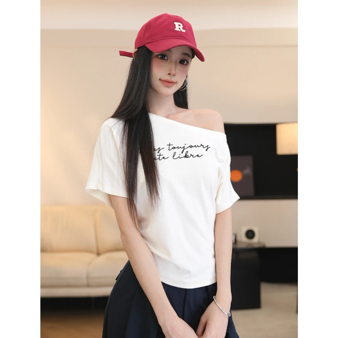 【高级感穿搭】显瘦收腰夏不规则斜肩字母植绒工艺短袖T恤设计感女