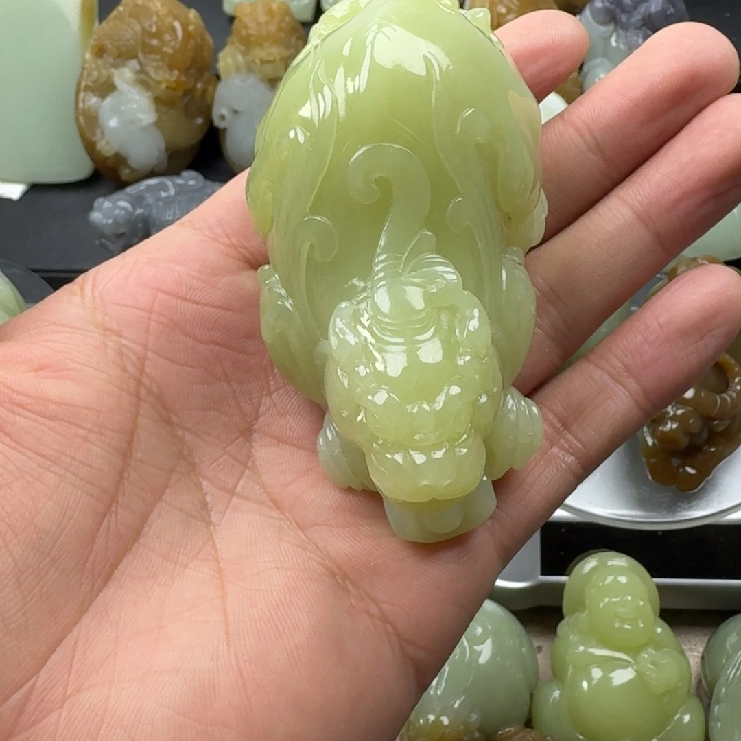 飏***飏和田玉未镶嵌把件