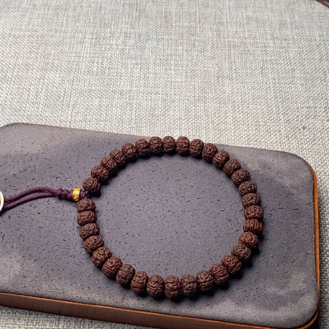 暖***阳吊坠金刚菩提老树