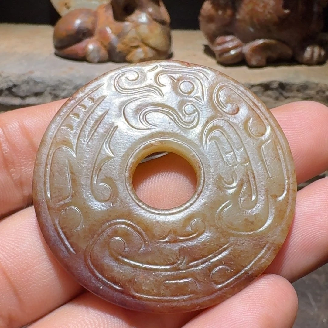 和田玉（糖玉）未镶嵌颈饰依*