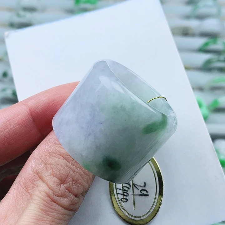 翡翠未镶嵌戒指29号圈