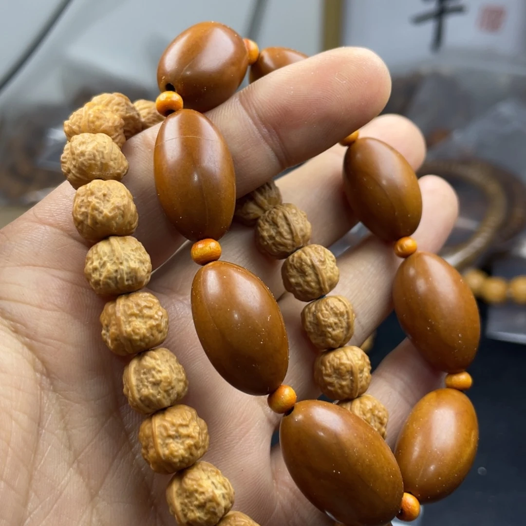 猴头核桃吊坠嗯、别