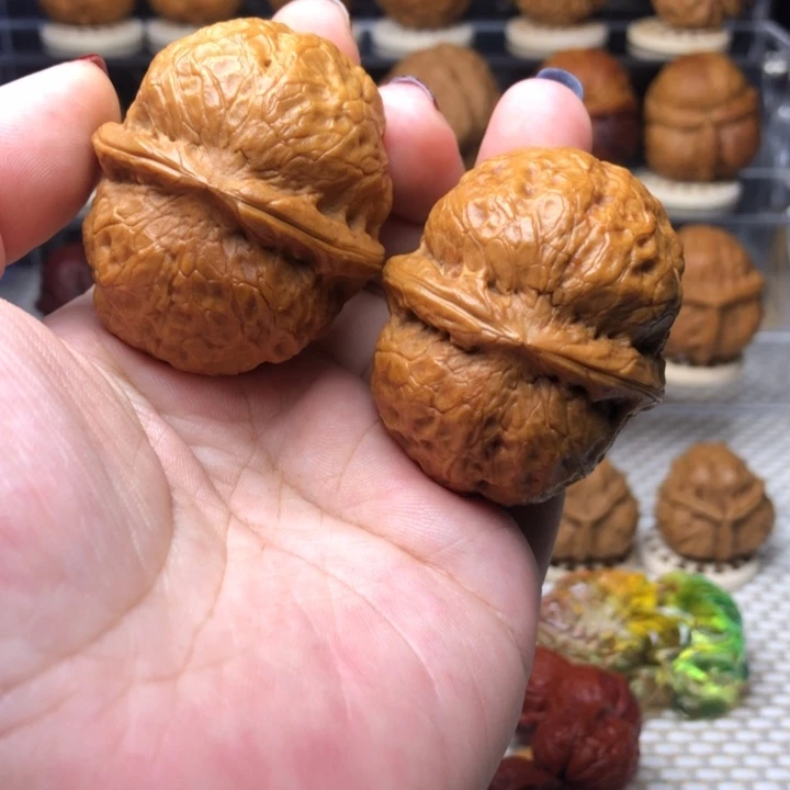 文玩核桃把件41玉罗汉