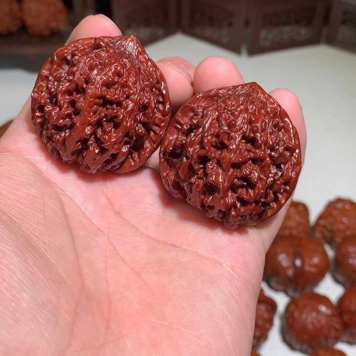 文玩核桃把件满天星10.41