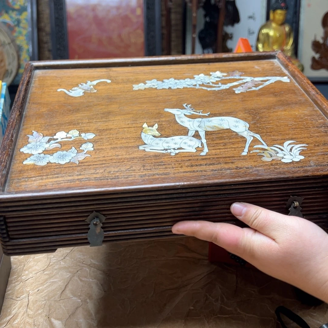 大叶紫檀（黑酸枝木类）