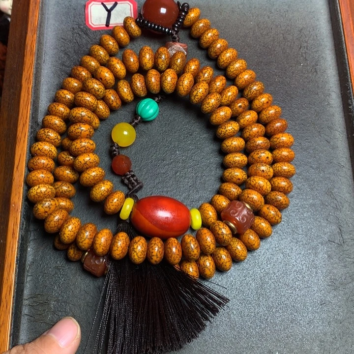 星月菩提吊坠菩提