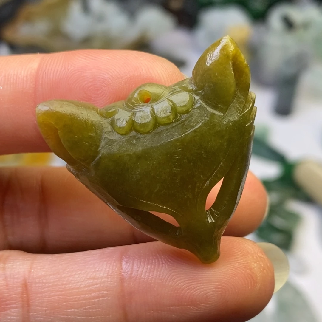未镶嵌定制翡翠翡翠