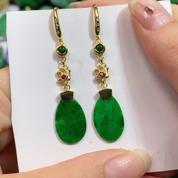 颈饰未镶嵌翡翠吊坠