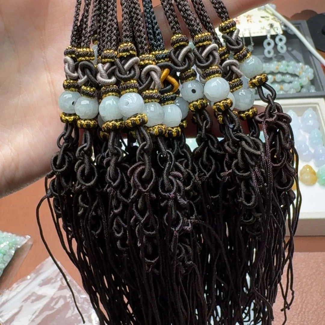 未镶嵌挂件翡翠福利1个，不包邮，拍邮费发货