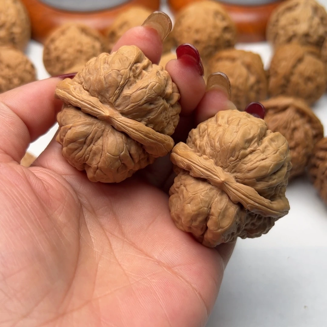 文玩核桃吊坠芳芳蛤蟆头42