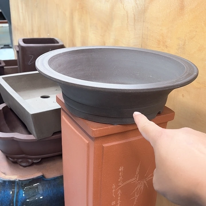 紫砂花盆大****®紫砂的颜色很漂亮2个