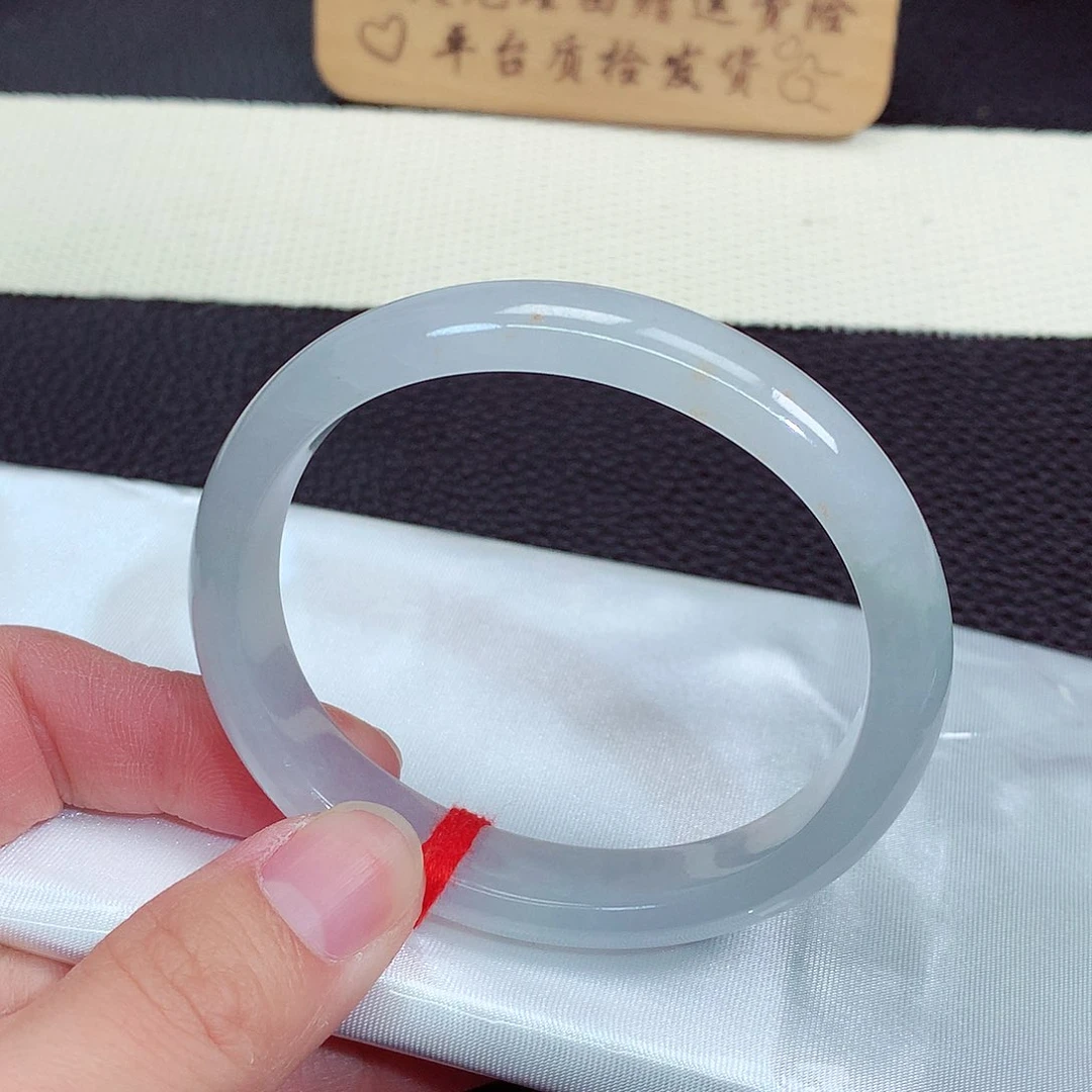 翡翠手镯未镶嵌577号