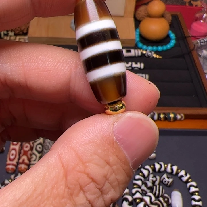 未镶嵌颈饰玛瑙/玉髓