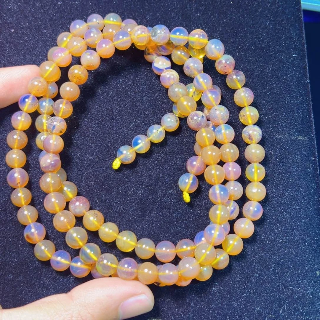 琥珀裸石未镶嵌琥珀