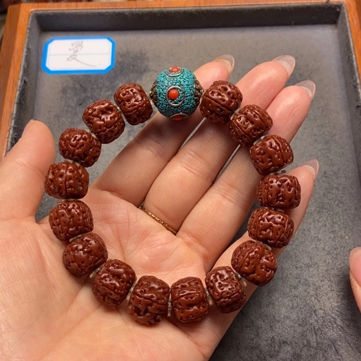 金刚菩提吊坠菩提