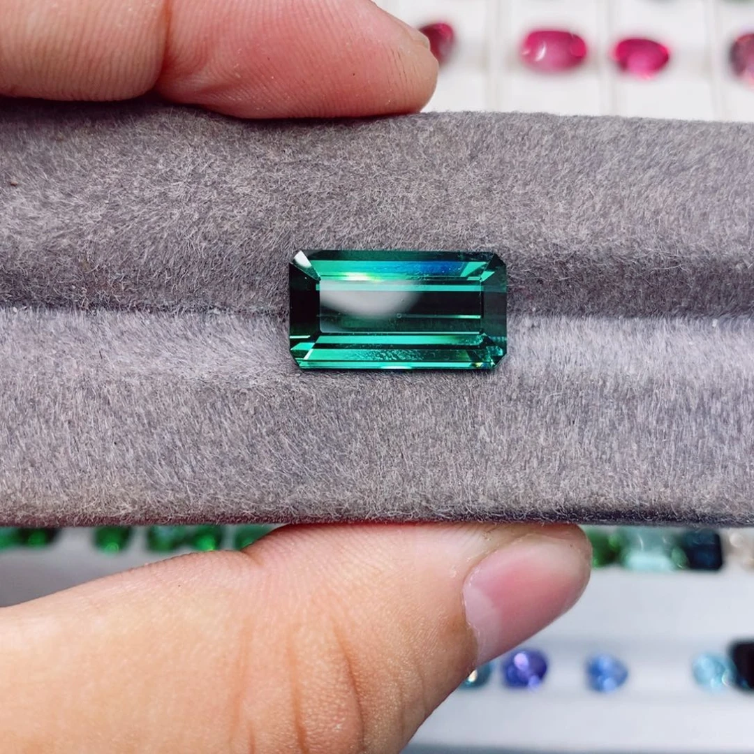 碧玺裸石未镶嵌碧玺8.62克拉