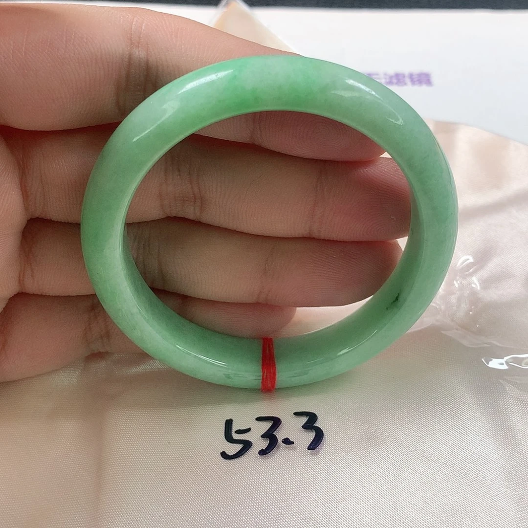 翡翠手镯未镶嵌303号