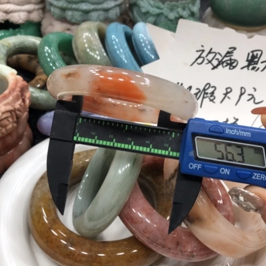 未镶嵌石英质玉珠宝半成品12