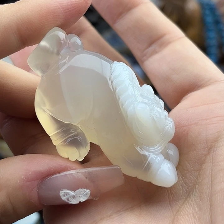 崔***笑玛瑙未镶嵌手饰玛瑙