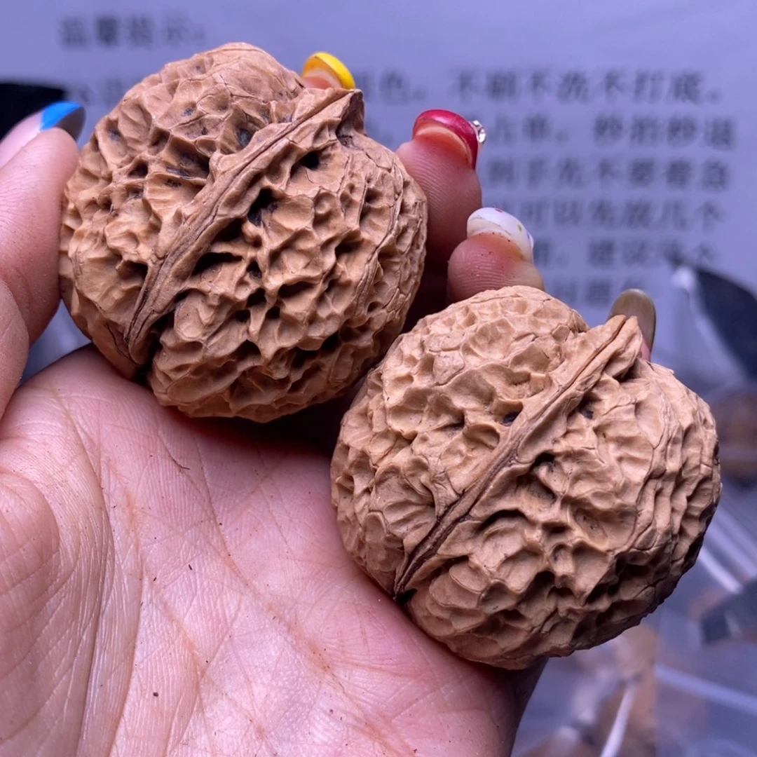 文玩核桃把件云南野生铁核桃122号44mm