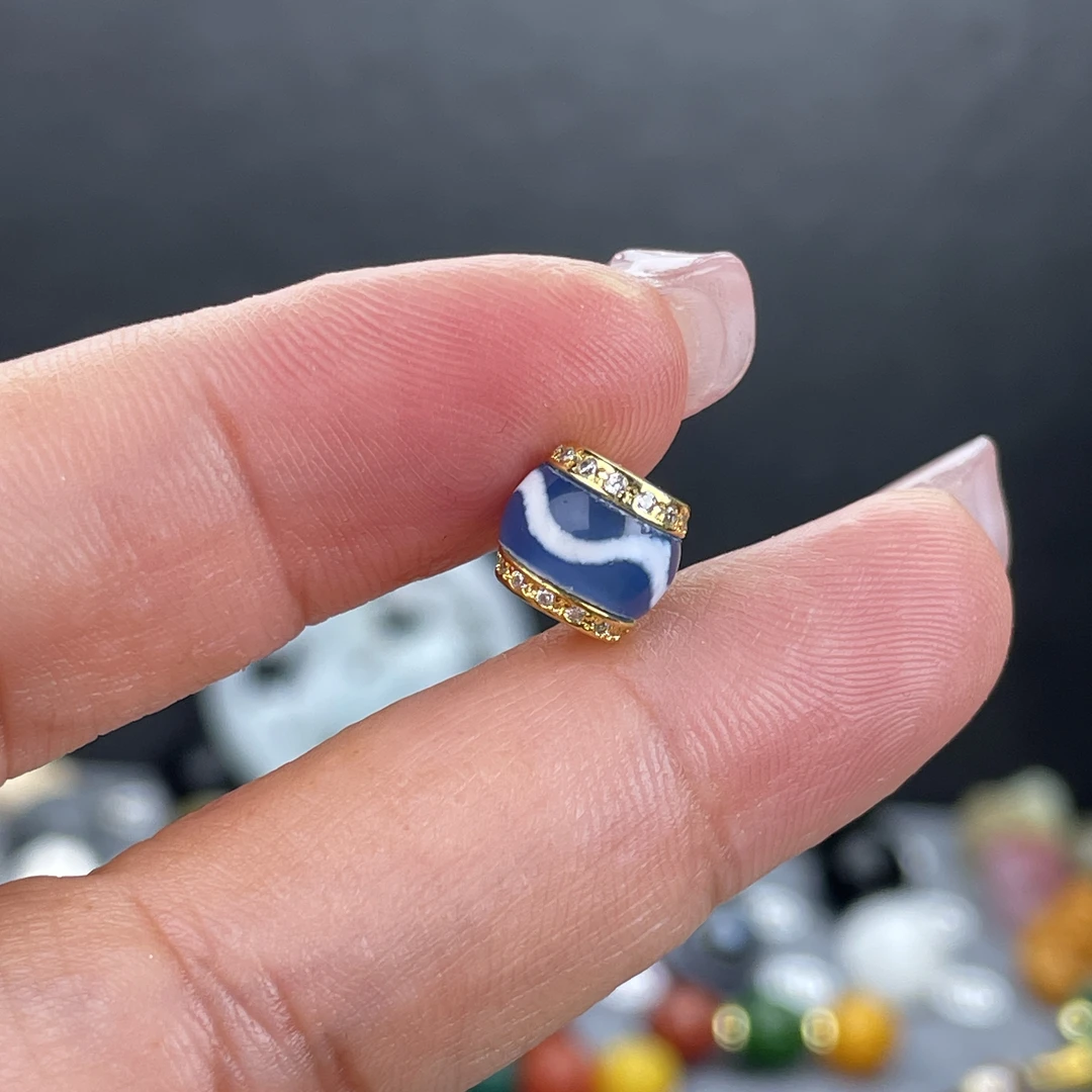 蓝沁虎牙图腾老型直切尺寸8mm左右