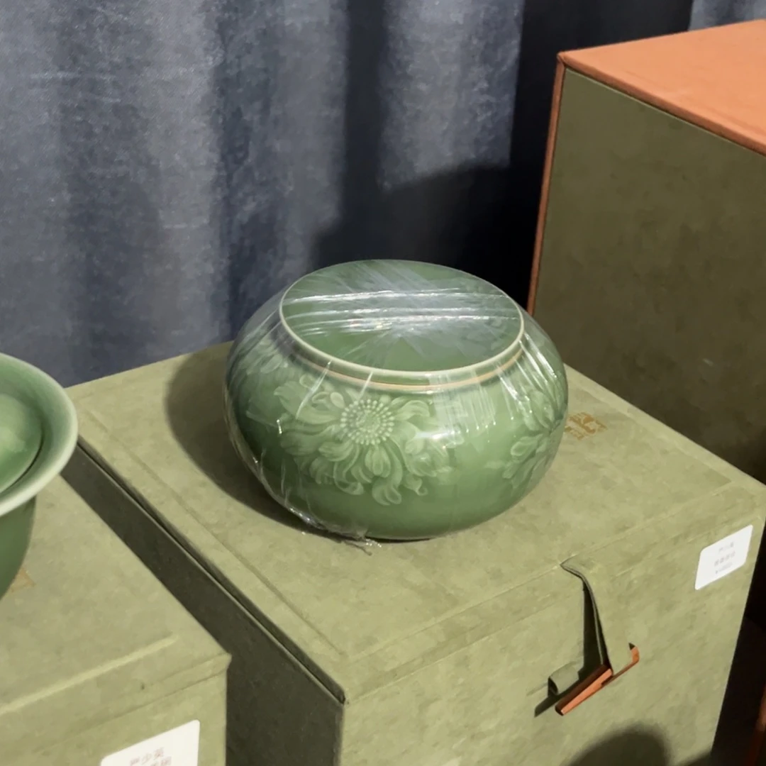 严少英  手工作品