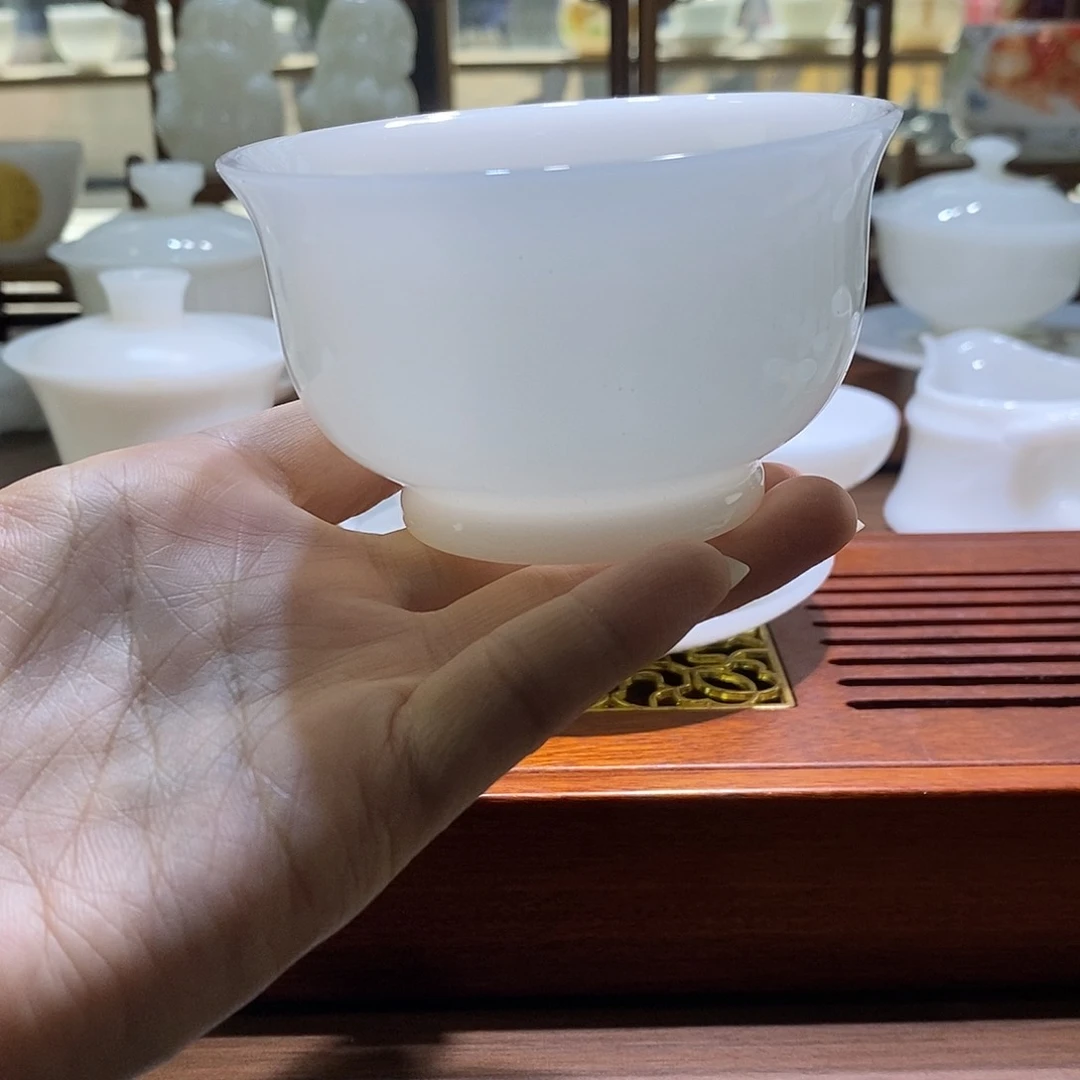 有好大了嘛哈哈笑拉咯