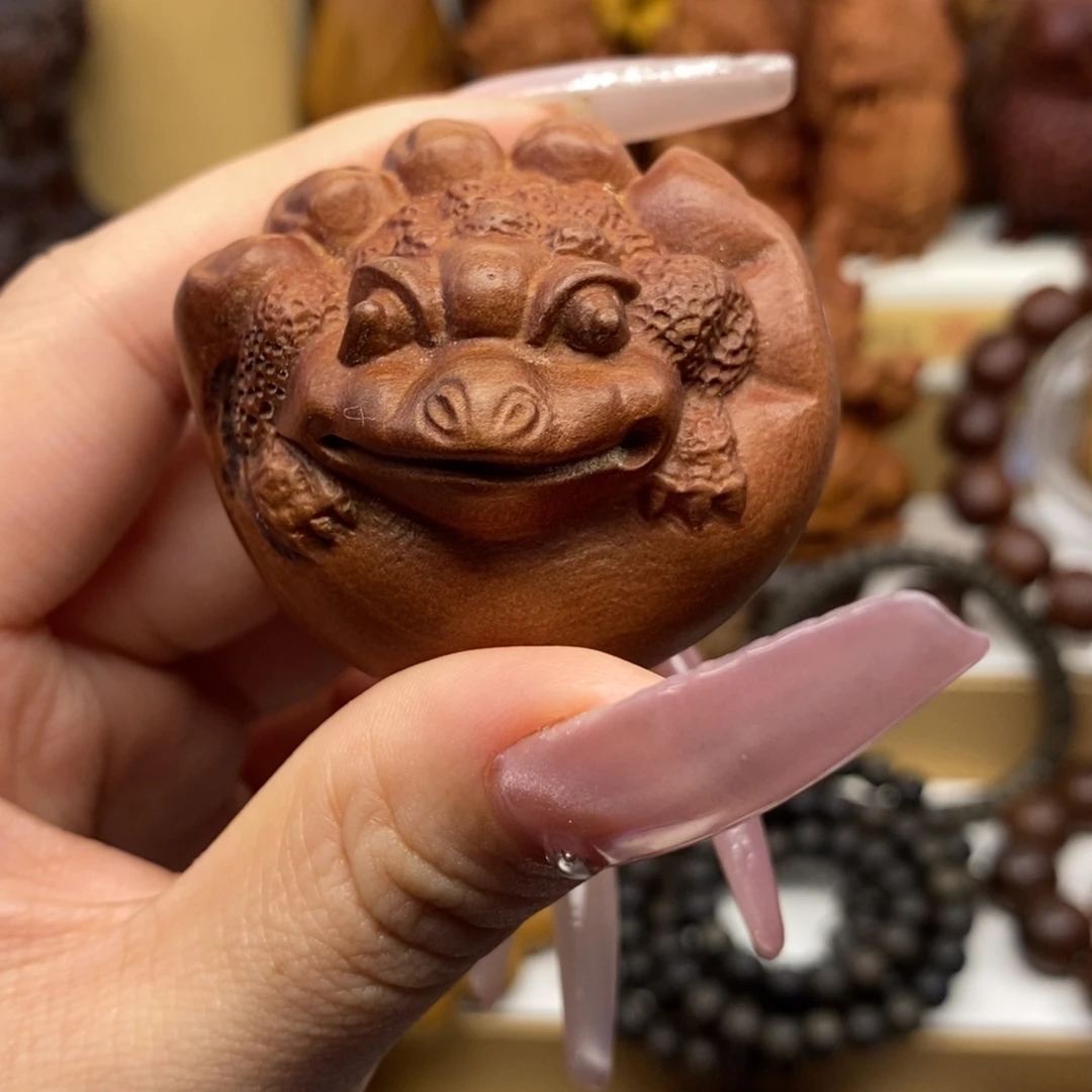 檀香木手串/手链迈索尔老山檀香掌中金蟾奶香，微瑕