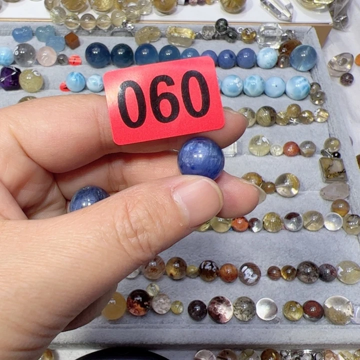 水晶颈饰未镶嵌火**汁天然