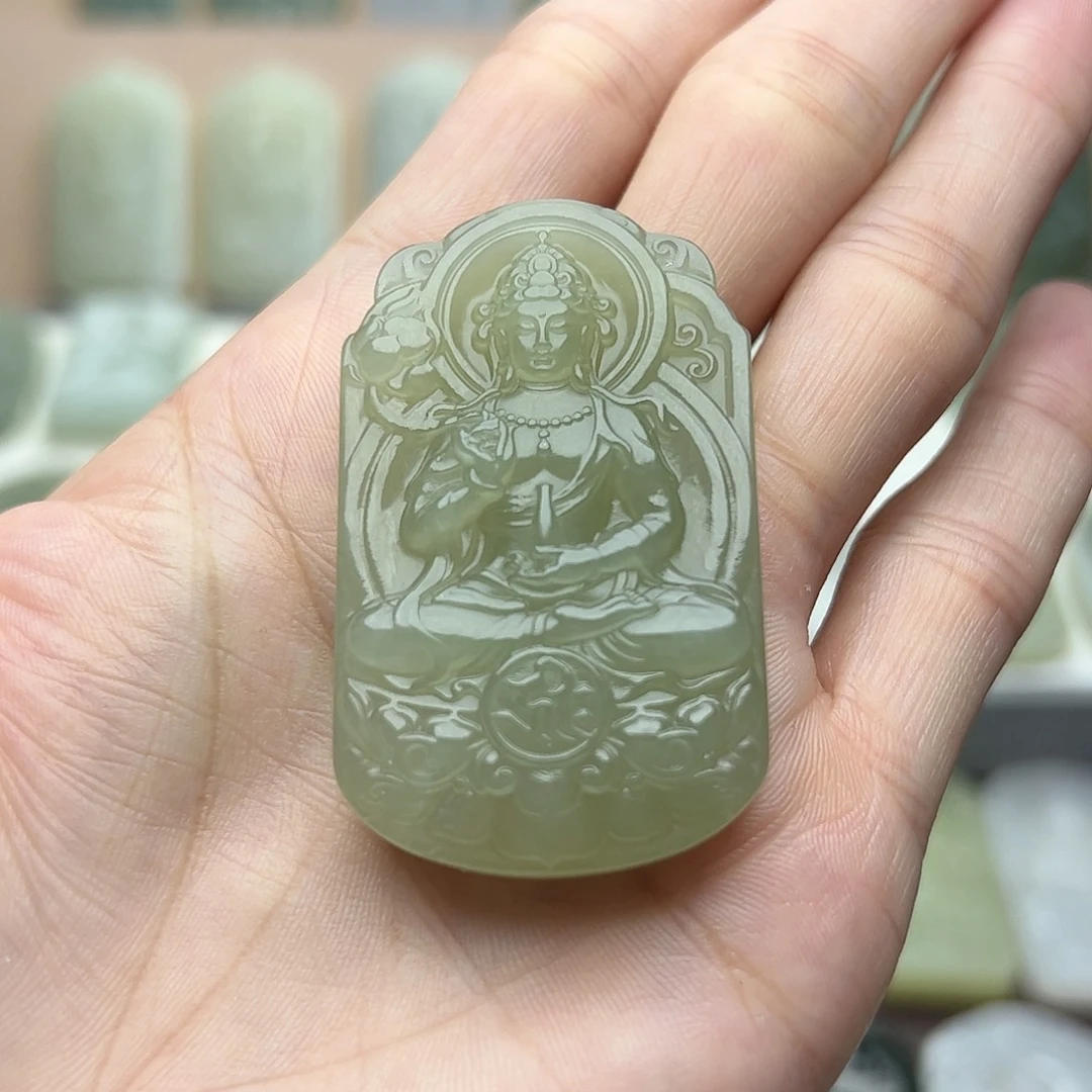 颈饰未镶嵌和田玉