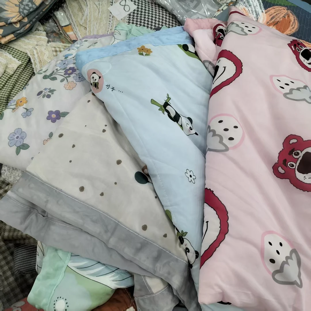 瑕疵【冰豆豆夏凉被】<颜色随机>140X190cm<±5cm>空调被夏被