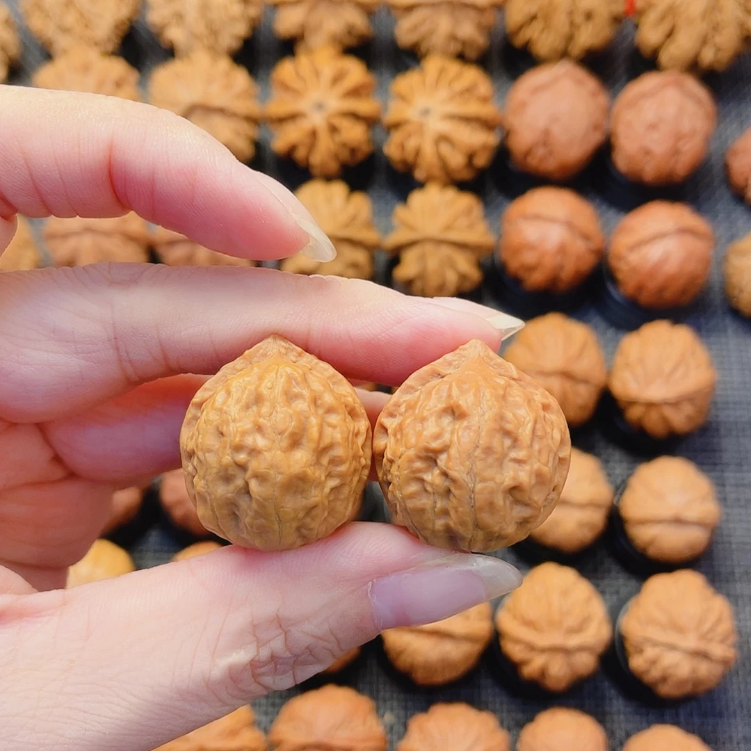 文玩核桃把件小米球