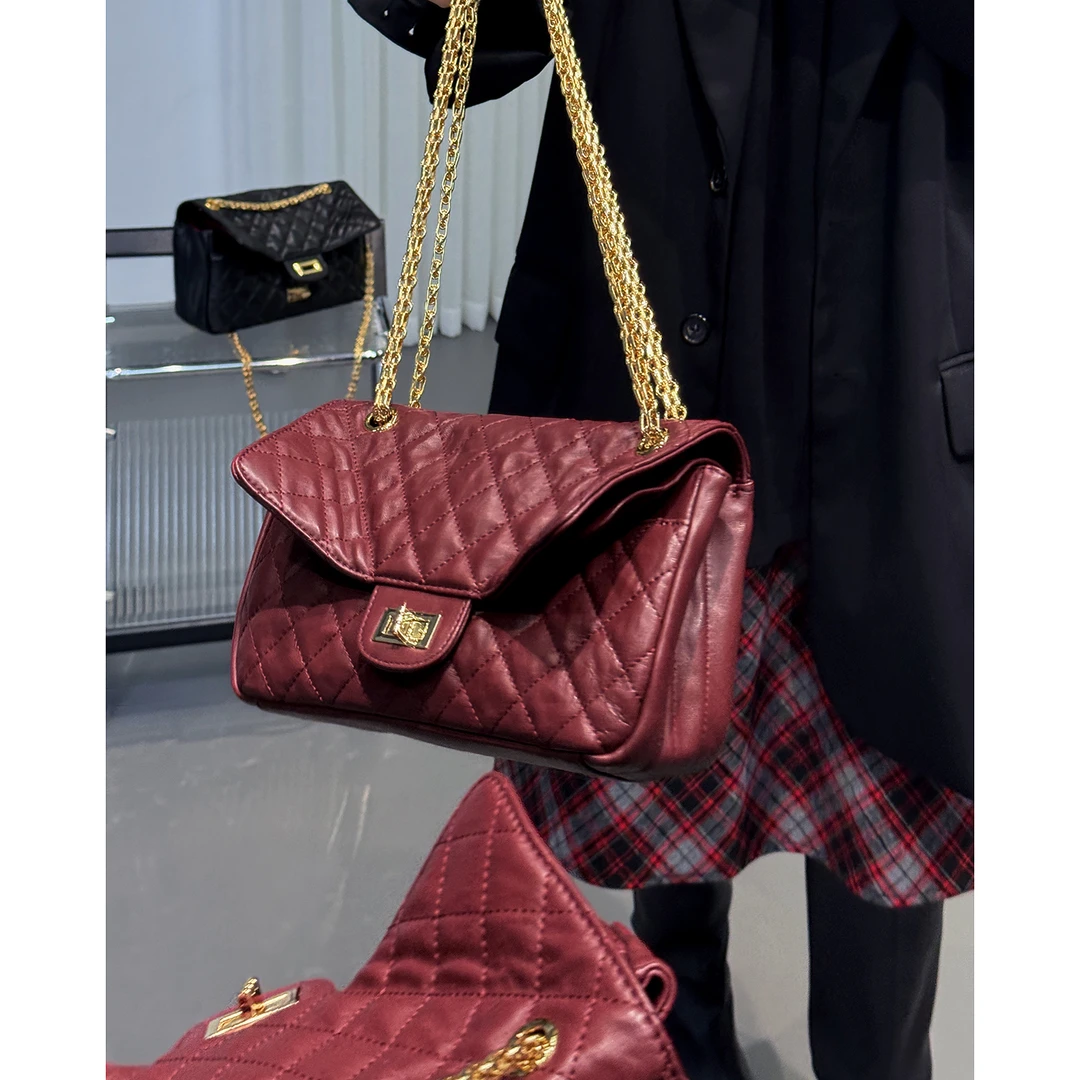 JISHE即奢26秀场款2.55手袋揉皱设计链条羊皮菱格香风包AL5210