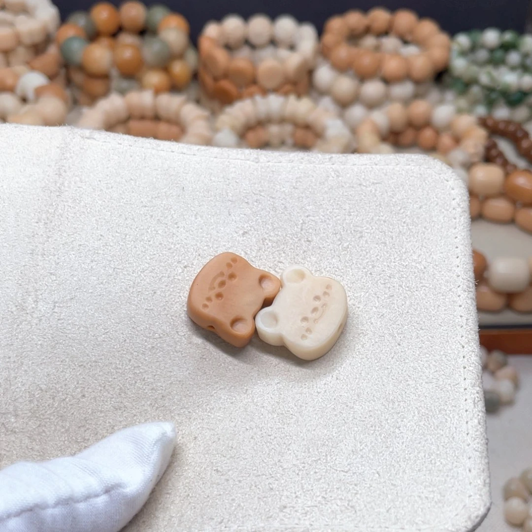 菩提根/象牙果吊坠线熊三桶2个951