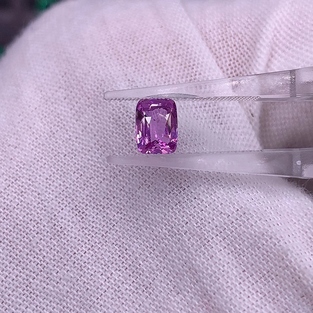 彩色蓝宝石裸石9987899969