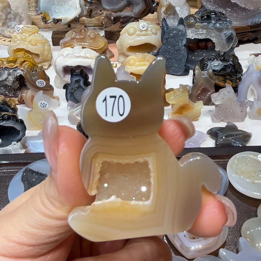玛瑙/玉髓未镶嵌雕刻件
