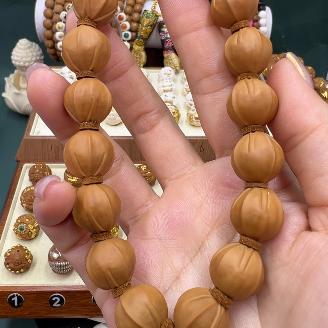 猴头核桃吊坠手串