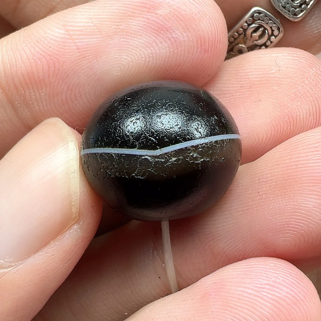 乌***哥泥塑h11-169.........