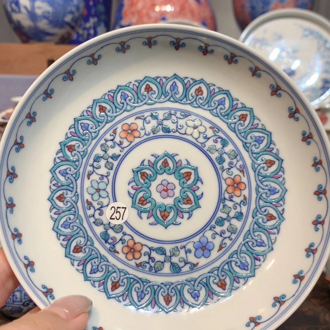 大***够257斗彩宝相壶承cl109